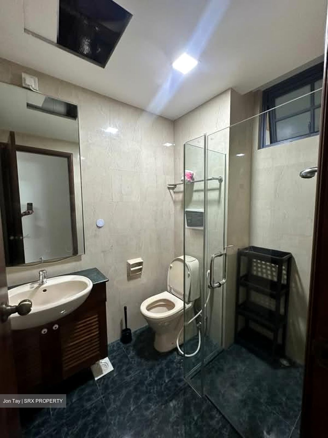 Sanctuary Green (D15), Condominium #608465001